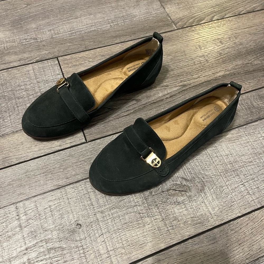 Giani Bernini suede leather upper dark green loafers size 6.5